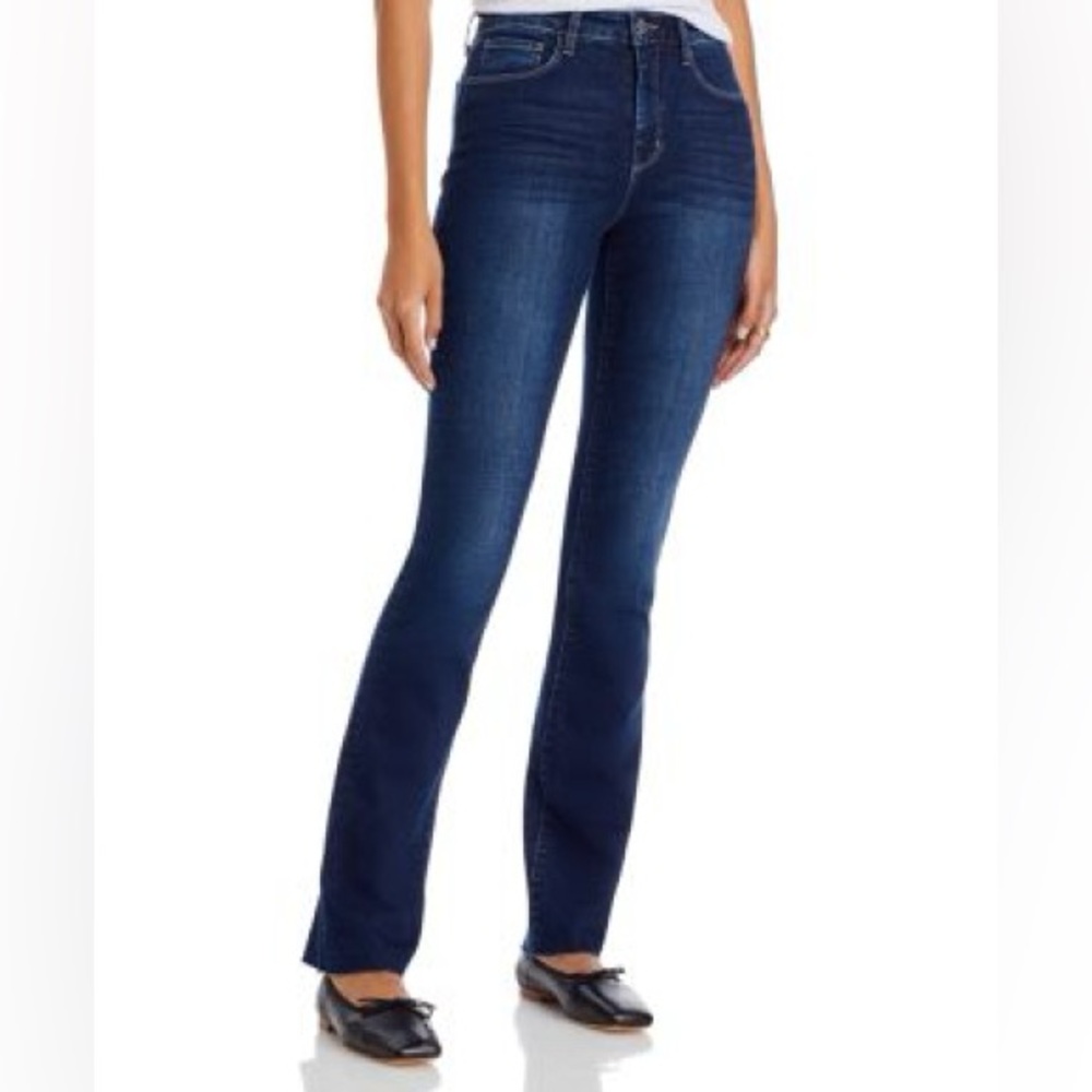L'AGENCE Ruth High Rise Straight Jeans in Gardena - Picture 2 of 9